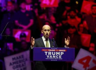 Stephen Miller: Der Architekt der Migrationspolitik von Donald Trump stephen-miller-der-architekt-der-migrationspolitik-von-donald-trump