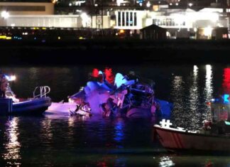 Tragödie in Washington, D.C.: Kollision zwischen Passagierflugzeug und Militärhubschrauber – viele Tote befürchtet tragdie-in-washington-dc-kollision-zwischen-passagierflugzeug-und-militrhubschrauber-viele-tote-befrchtet