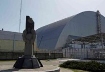 Schaden durch mutmaßlichen Drohneneinschlag am ehemaligen Kernkraftwerk Tschernobyl schaden-durch-mutmalichen-drohneneinschlag-am-ehemaligen-kernkraftwerk-tschernobyl