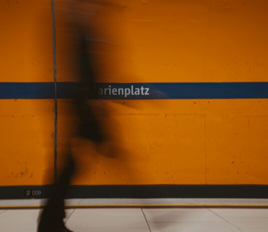 Aufstellungen: Teilnehmer: FC Bayern München Gegen SC Freiburg Aufstellungen: Teilnehmer: FC Bayern München Gegen SC Freiburg