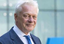 Der neue Landwirtschaftsminister Rainer: Leberkäs Liebhaber der-neue-landwirtschaftsminister-rainer-leberks-liebhaber