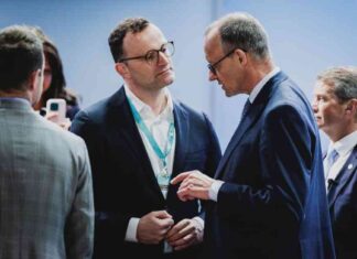Kann Friedrich Merz Jens Spahn als Fraktionschef gefährlich werden? kann-friedrich-merz-jens-spahn-als-fraktionschef-gefhrlich-werden