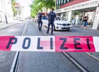 Politischer Extremismus in Deutschland: Ursachen und Trends politischer-extremismus-in-deutschland-ursachen-und-trends