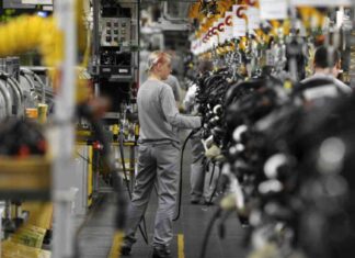 Stellantis vs. VW: Modellpalette und Motorenangebot im Vergleich stellantis-vs-vw-modellpalette-und-motorenangebot-im-vergleich